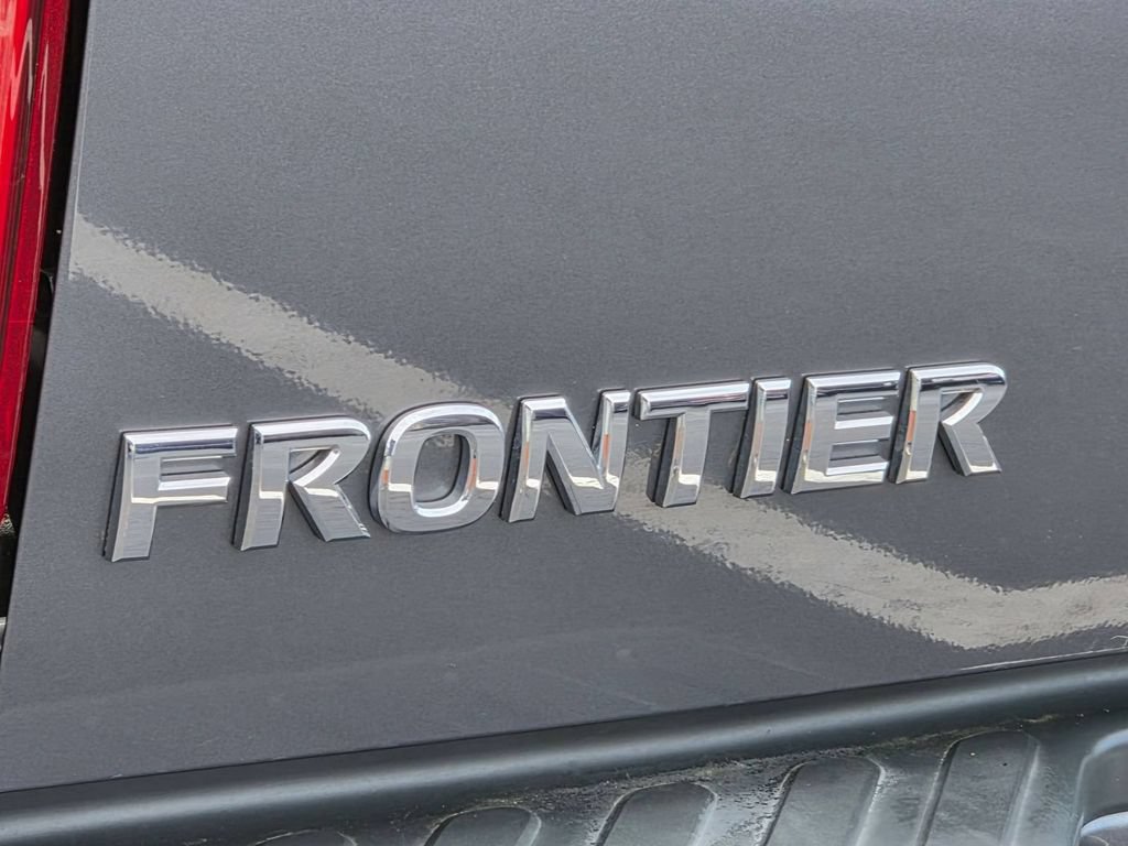 Used 2021 Nissan Frontier SV AWD/4WD image 10