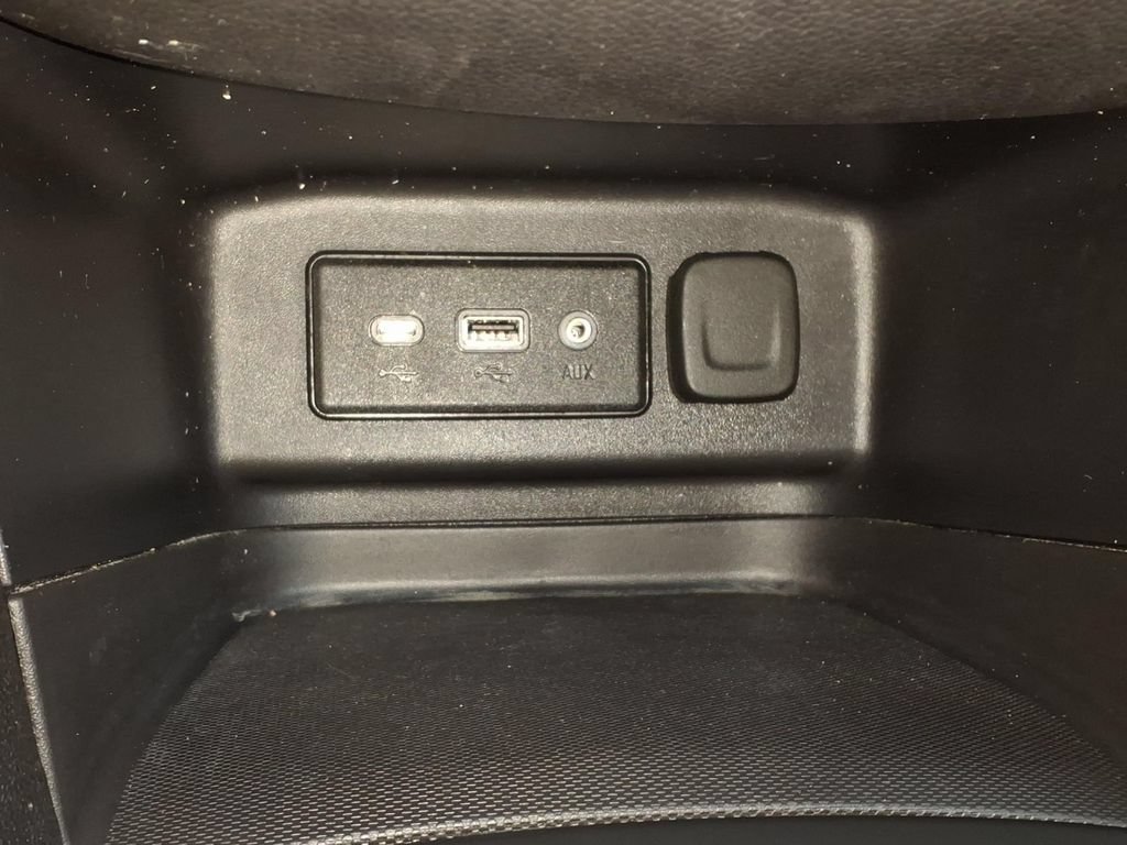 Used 2024 Chevrolet Equinox LT AWD/4WD image 23