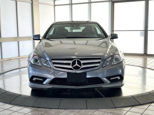 Used 2010 Mercedes-Benz E 550 Coupe image 2