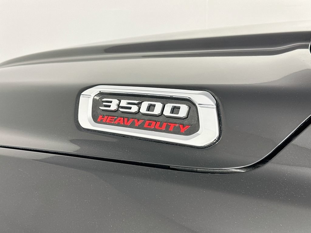 Used 2024 RAM 3500 Limited AWD/4WD image 27