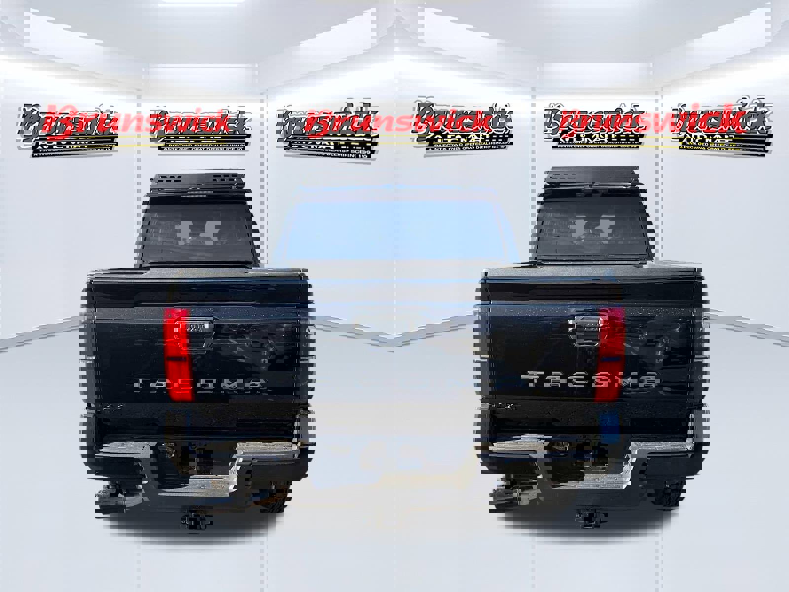 New 2025 Toyota Tacoma TRD Sport image 4