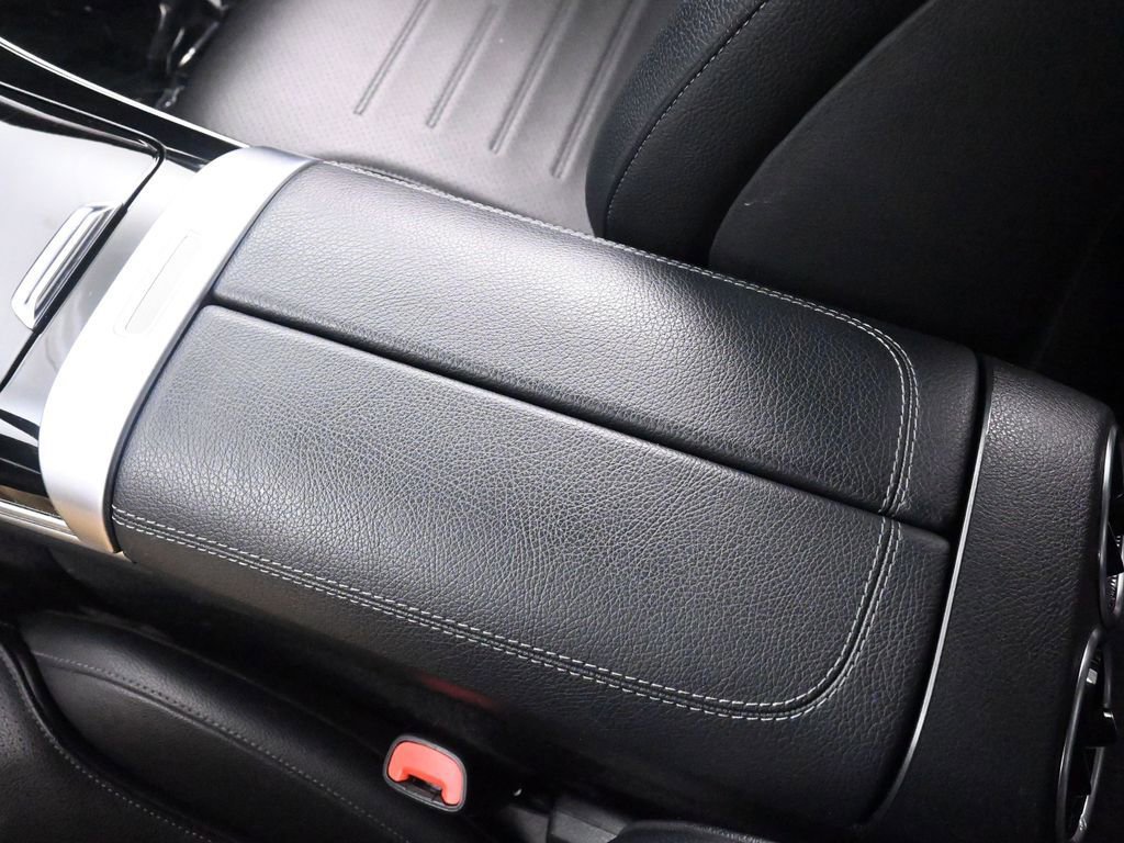 Used 2023 Mercedes-Benz C 300 4MATIC Sedan image 45