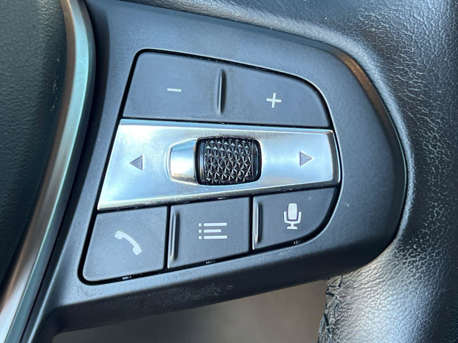 Used 2020 BMW 330i Sedan w/ Convenience Package image 25