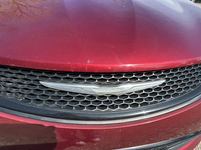 Used 2015 Chrysler 200 S w/ Comfort Group AWD/4WD image 9