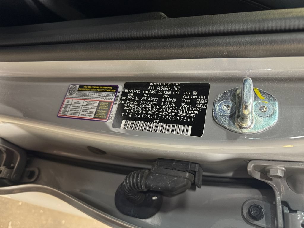 Certified 2023 Kia Sorento SX AWD/4WD image 31