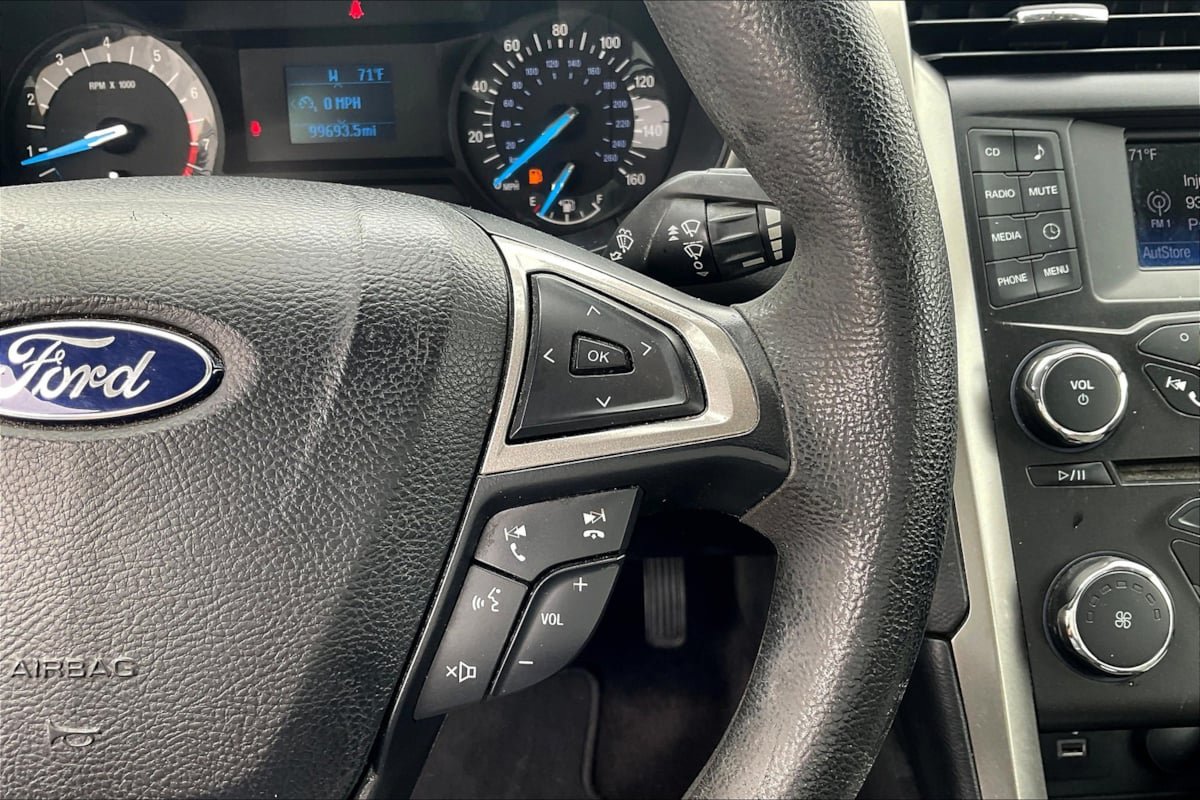 Used 2017 Ford Fusion S FWD image 19
