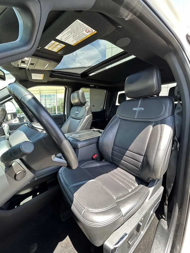 Used 2025 Ford F250 Platinum AWD/4WD image 30