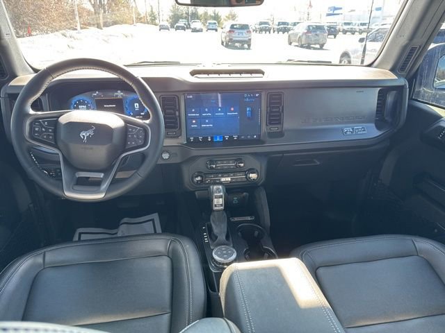 Used 2025 Ford Bronco Badlands image 23