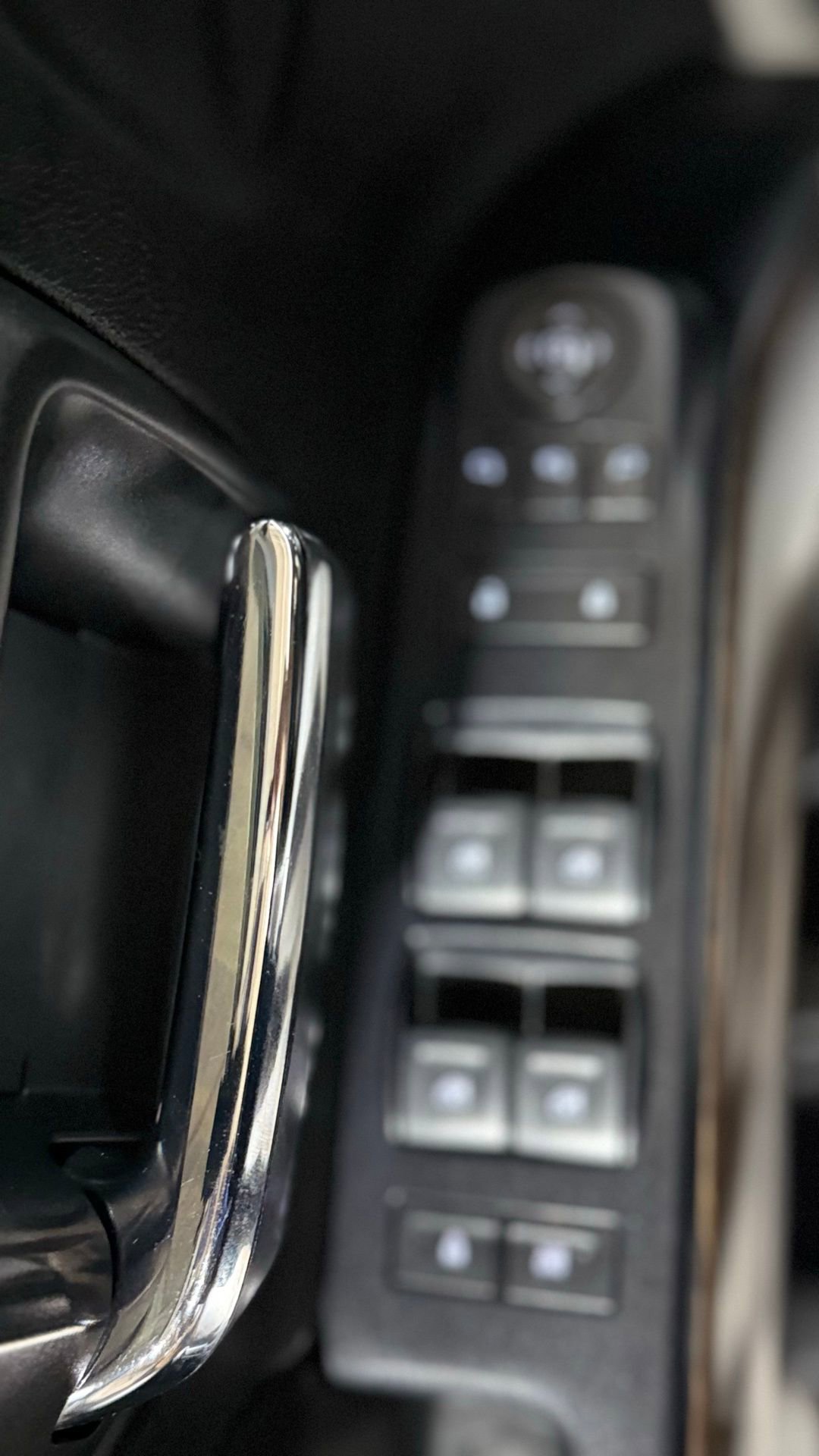 Used 2018 GMC Sierra 1500 Denali image 31