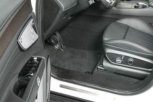 New 2025 Maserati Grecale Folgore AWD/4WD image 8