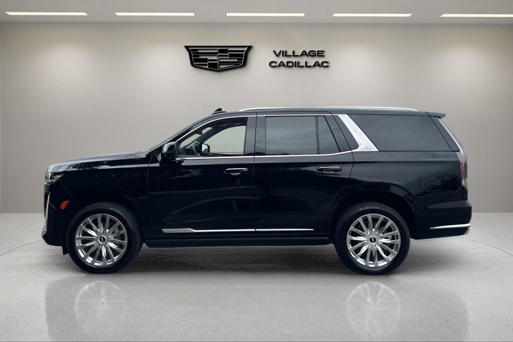 Used 2022 Cadillac Escalade Premium Luxury w/ Performance Package AWD/4WD image 2