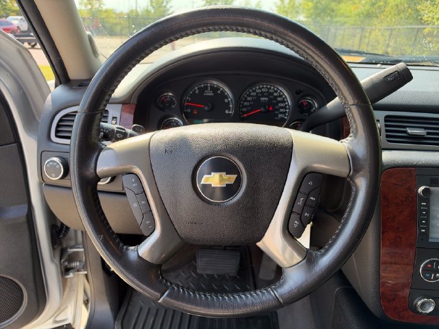 Used 2011 Chevrolet Tahoe LT AWD/4WD image 16