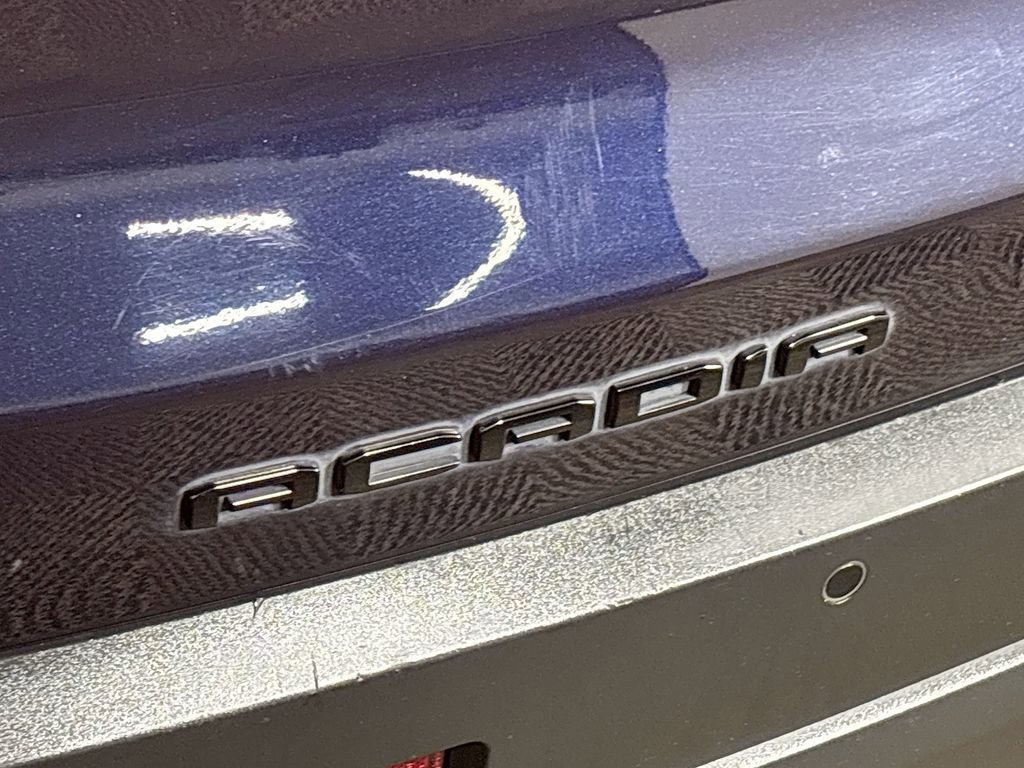 Used 2021 GMC Acadia SLE w/ Driver Convenience Package image 23