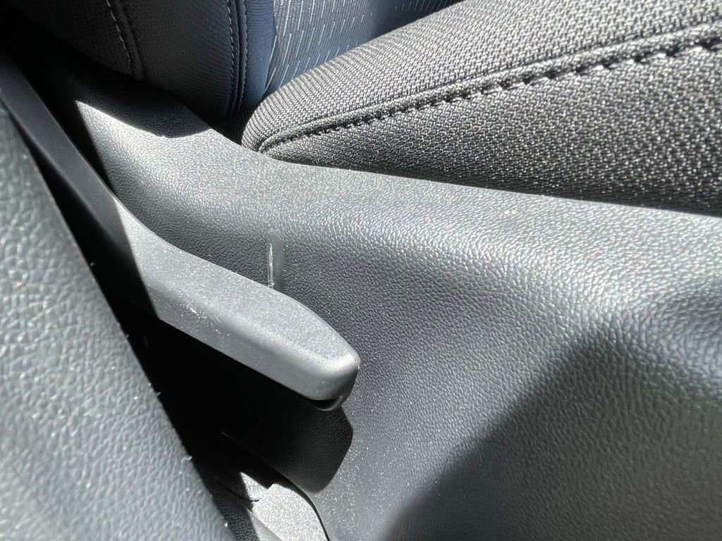 Certified 2026 Chevrolet Equinox LT AWD/4WD image 13