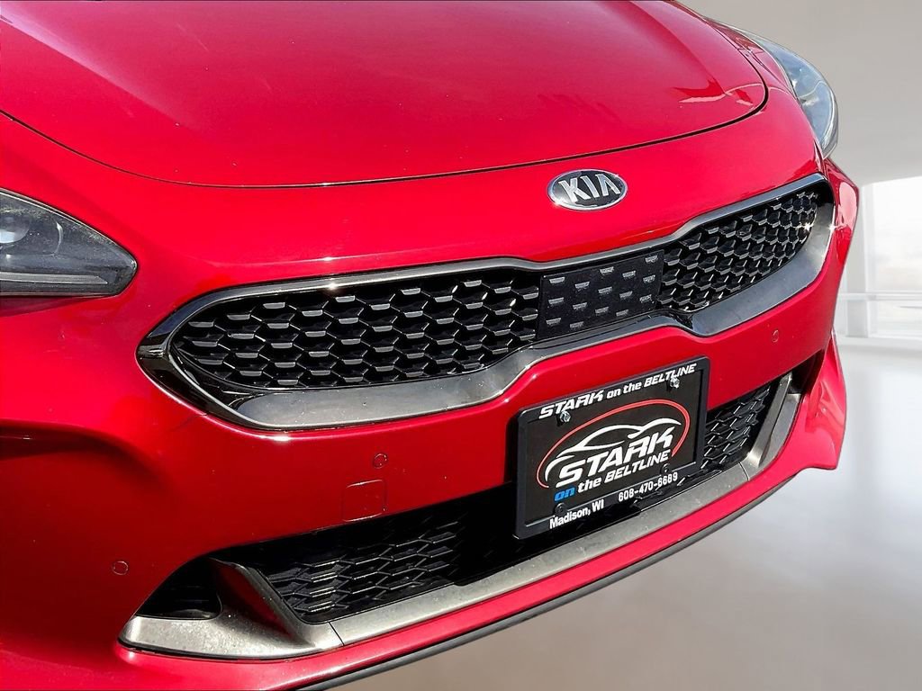 Used 2018 Kia Stinger GT1 AWD/4WD image 32