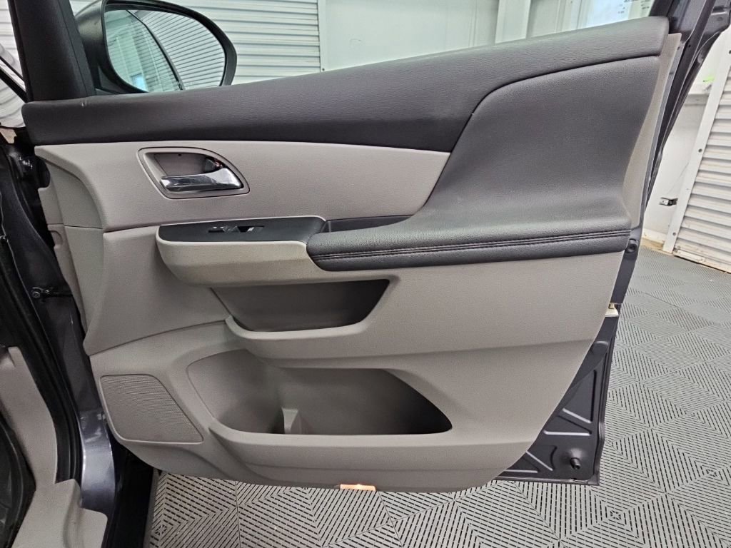 Used 2014 Honda Odyssey EX-L image 38