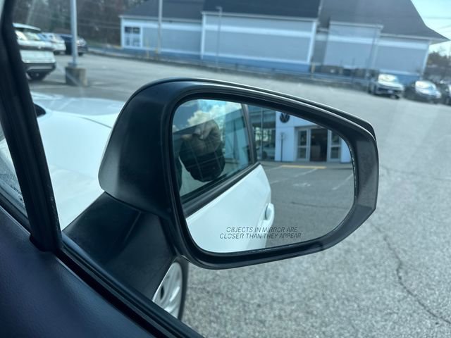 Used 2023 Toyota RAV4 LE AWD/4WD image 32