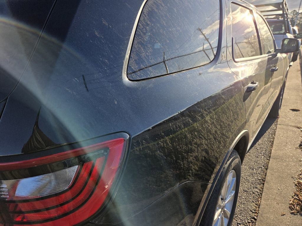 Used 2023 Dodge Durango SXT image 7