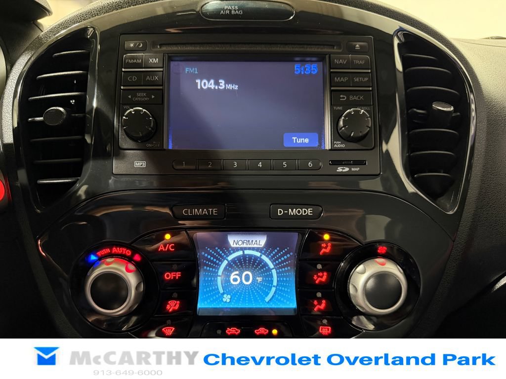 Used 2011 Nissan Juke SV FWD image 20