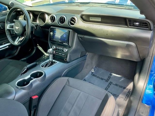 Used 2022 Ford Mustang Coupe image 14