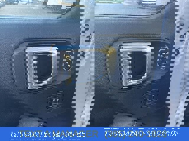 Used 2019 Jeep Wrangler Unlimited Sahara image 15