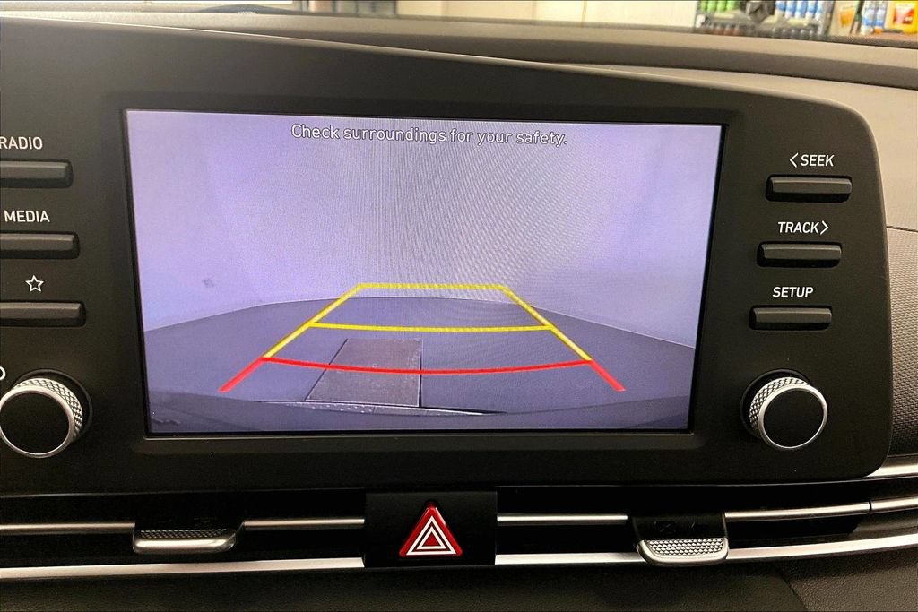 Certified 2021 Hyundai Elantra SEL FWD image 23