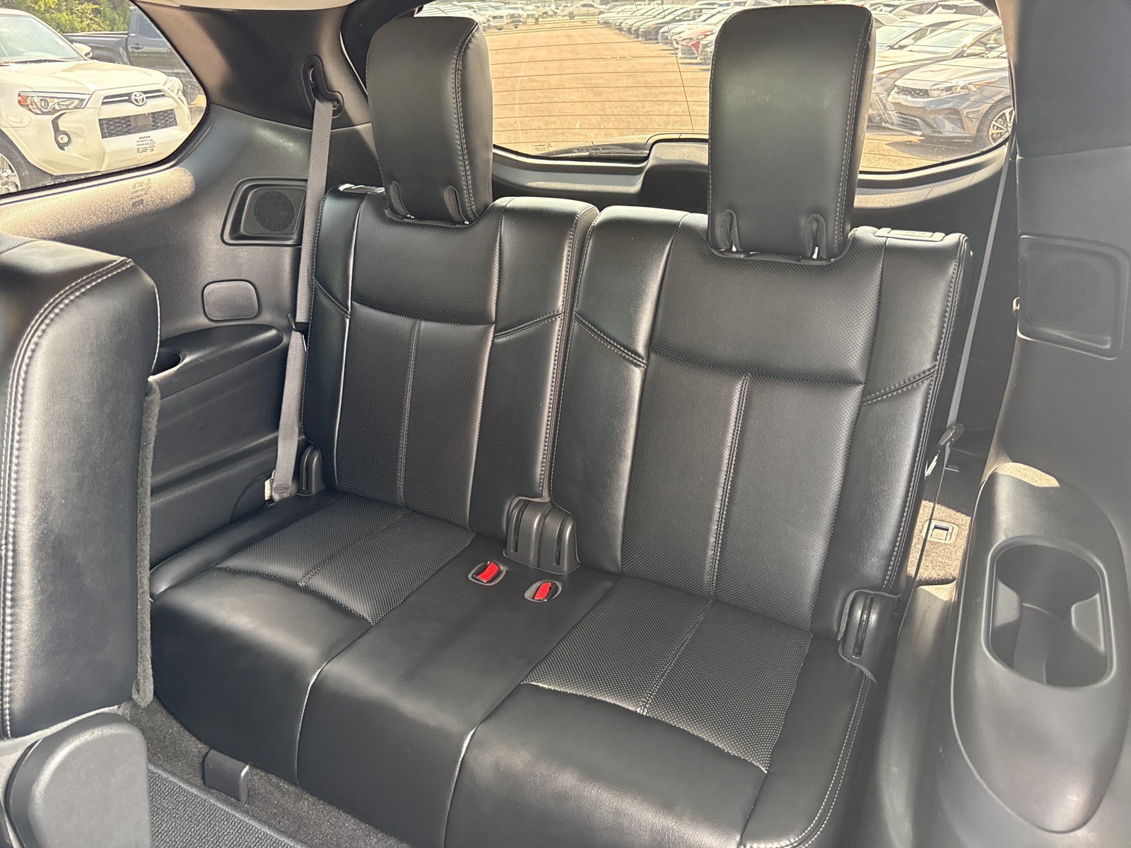 Used 2015 Nissan Pathfinder Platinum FWD image 16