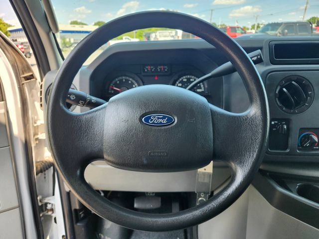 Used 2015 Ford E-350 and Econoline 350 Super Duty w/ Power Windows & Locks Group RWD image 20