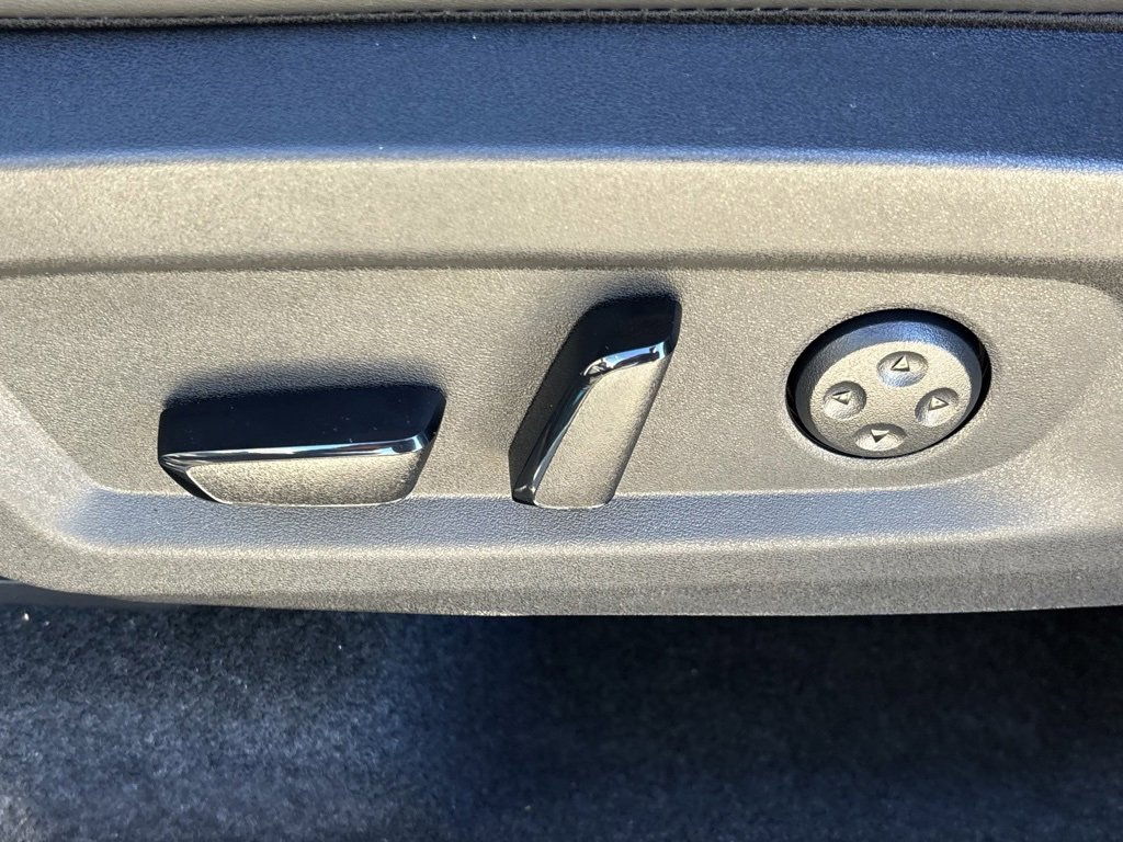 New 2026 Nissan Murano Platinum image 14