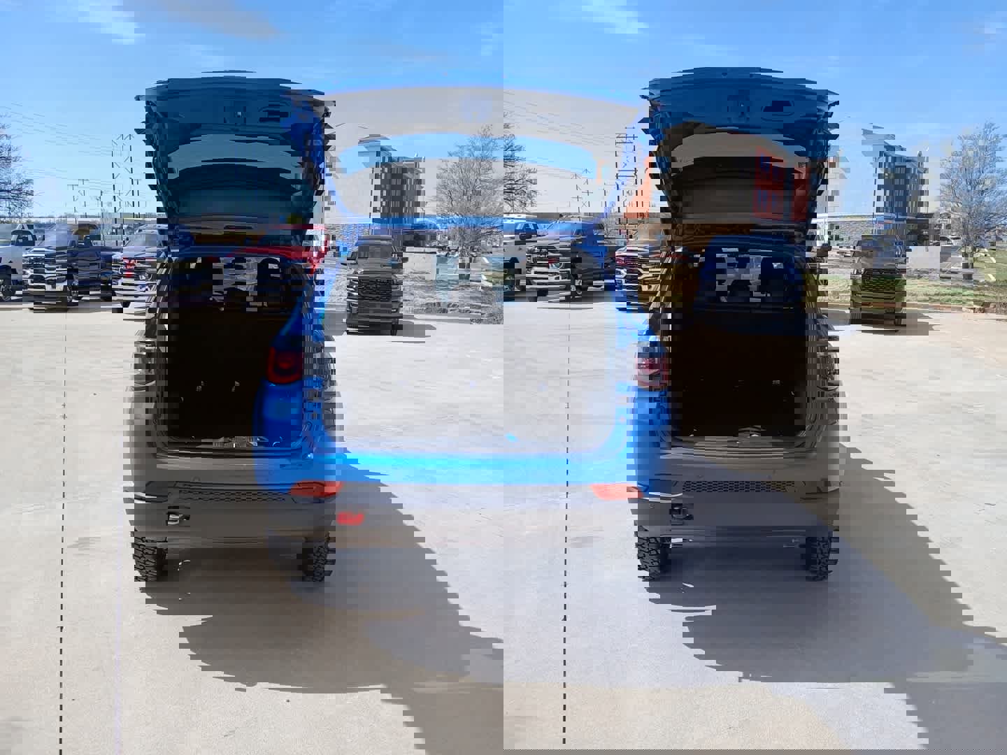 New 2026 Jeep Compass Trailhawk image 6