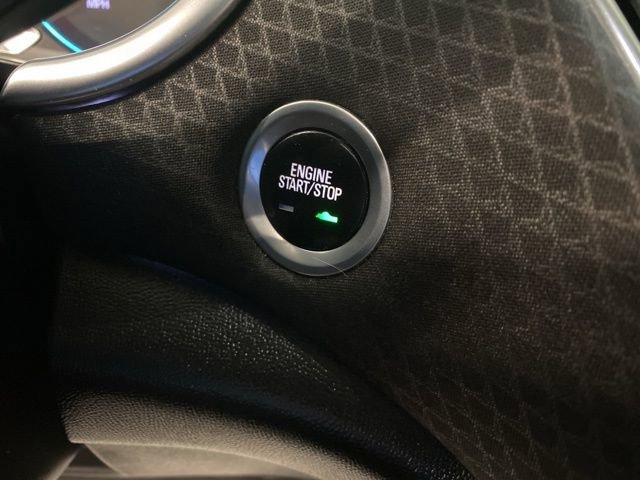 Used 2016 Chevrolet Malibu LT image 18