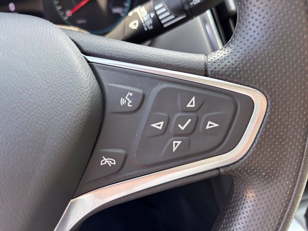Used 2022 Chevrolet Equinox LS FWD image 15