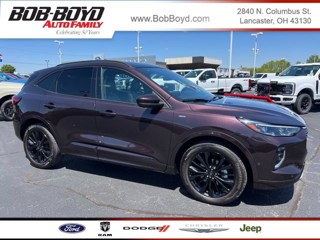 Used 2023 Ford Escape ST-Line Elite w/ Premium Technology Package AWD/4WD video 1