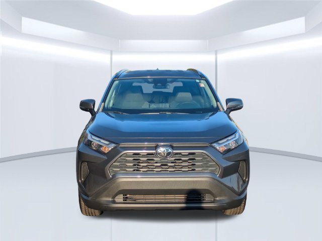 Certified 2022 Toyota RAV4 XLE FWD image 10
