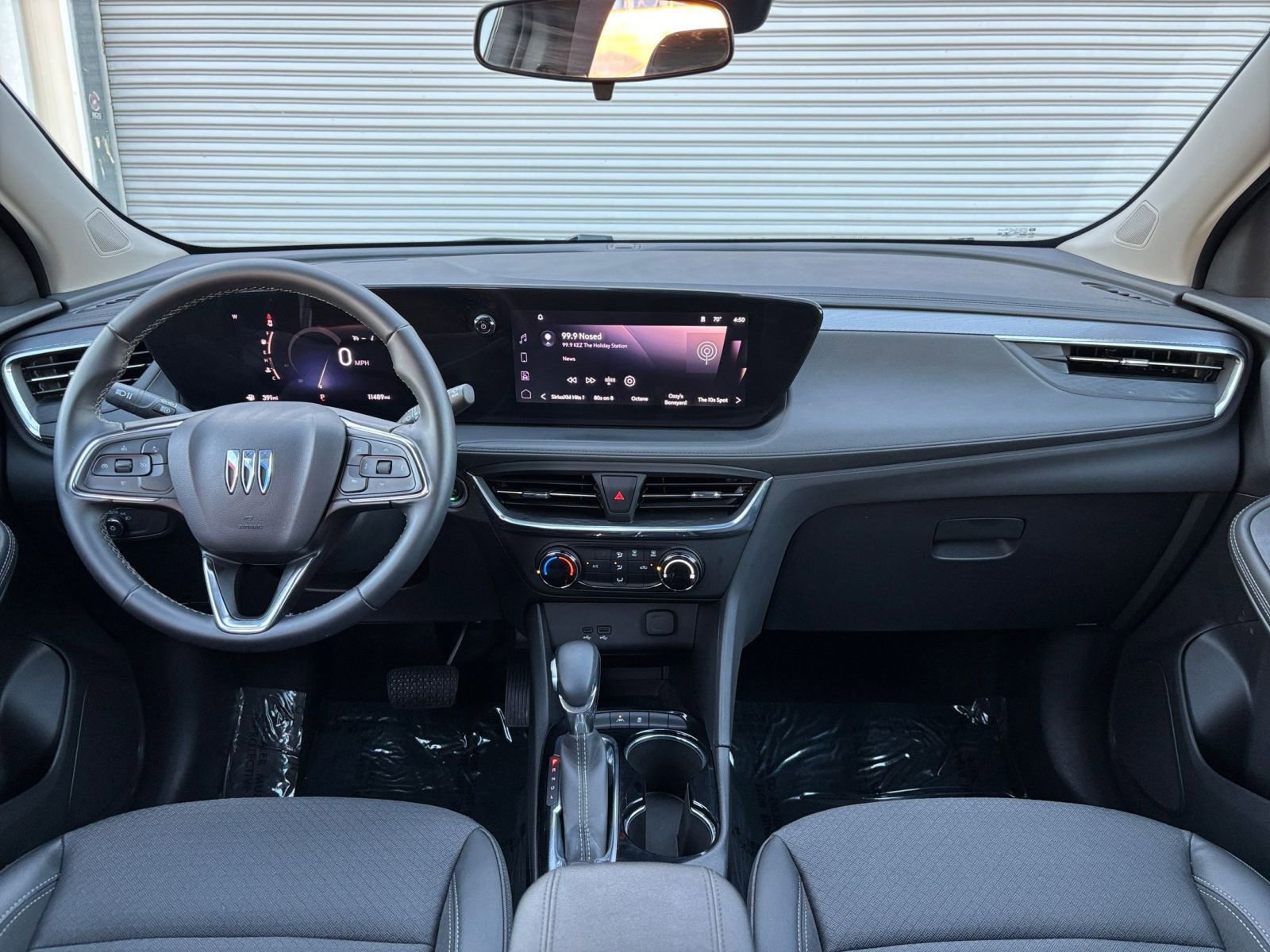 Used 2025 Buick Encore GX Preferred image 31