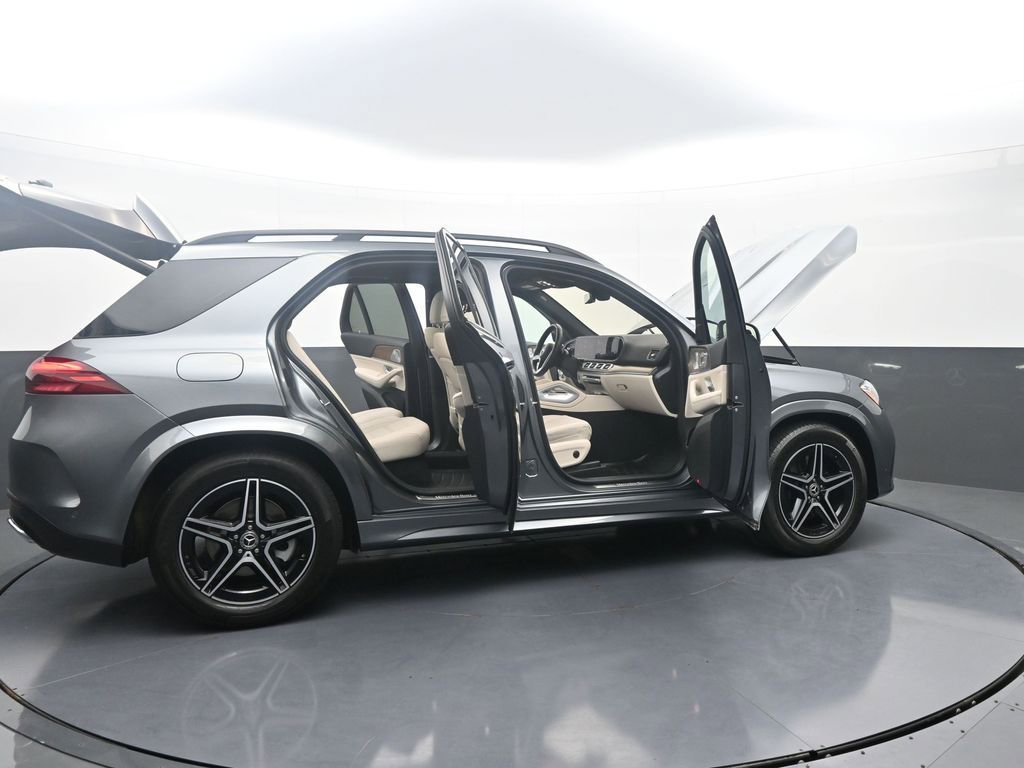 Used 2024 Mercedes-Benz GLE 450 4MATIC image 44