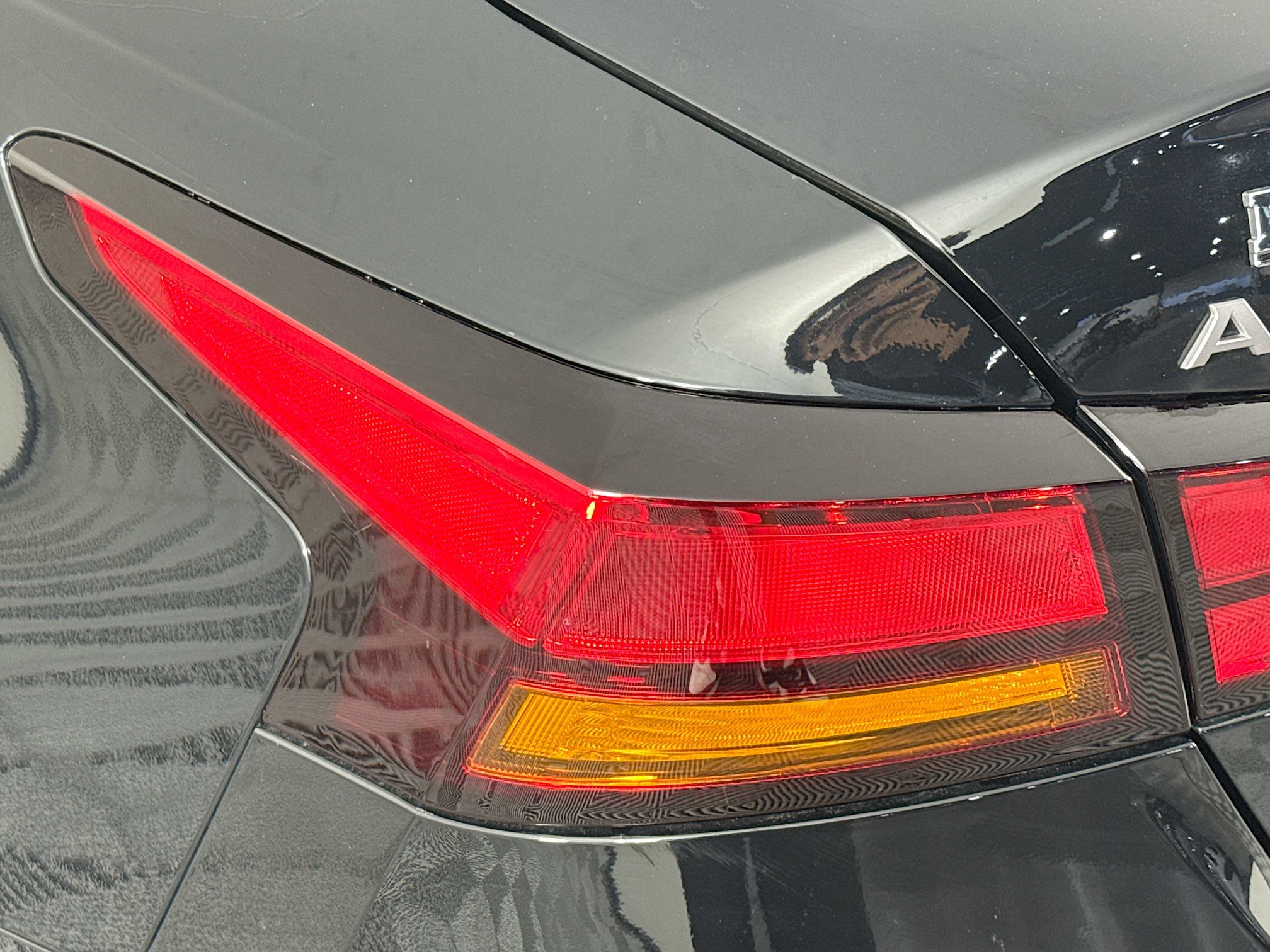 Used 2025 Nissan Altima 2.5 SL image 35