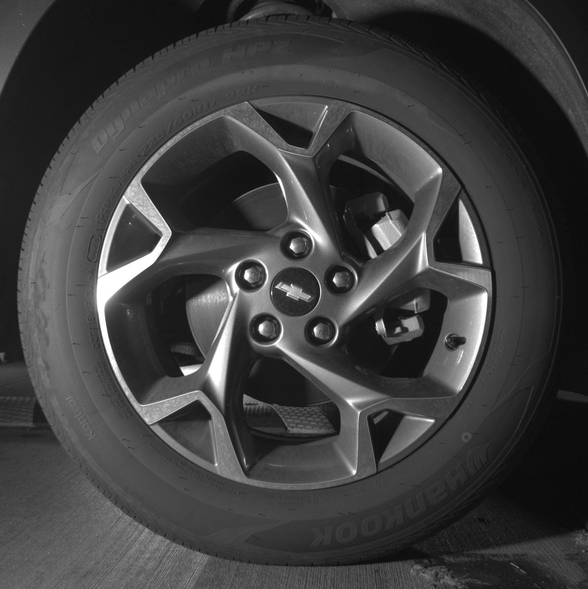 Used 2025 Chevrolet Trax LT w/ LT Convenience Package FWD image 13