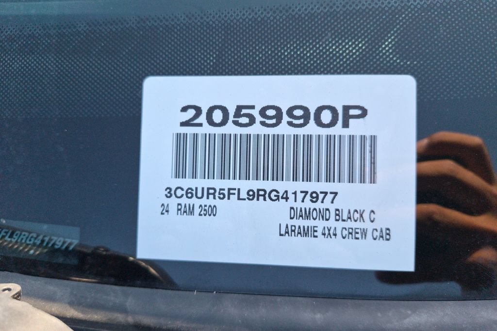 Used 2024 RAM 2500 Laramie AWD/4WD image 19