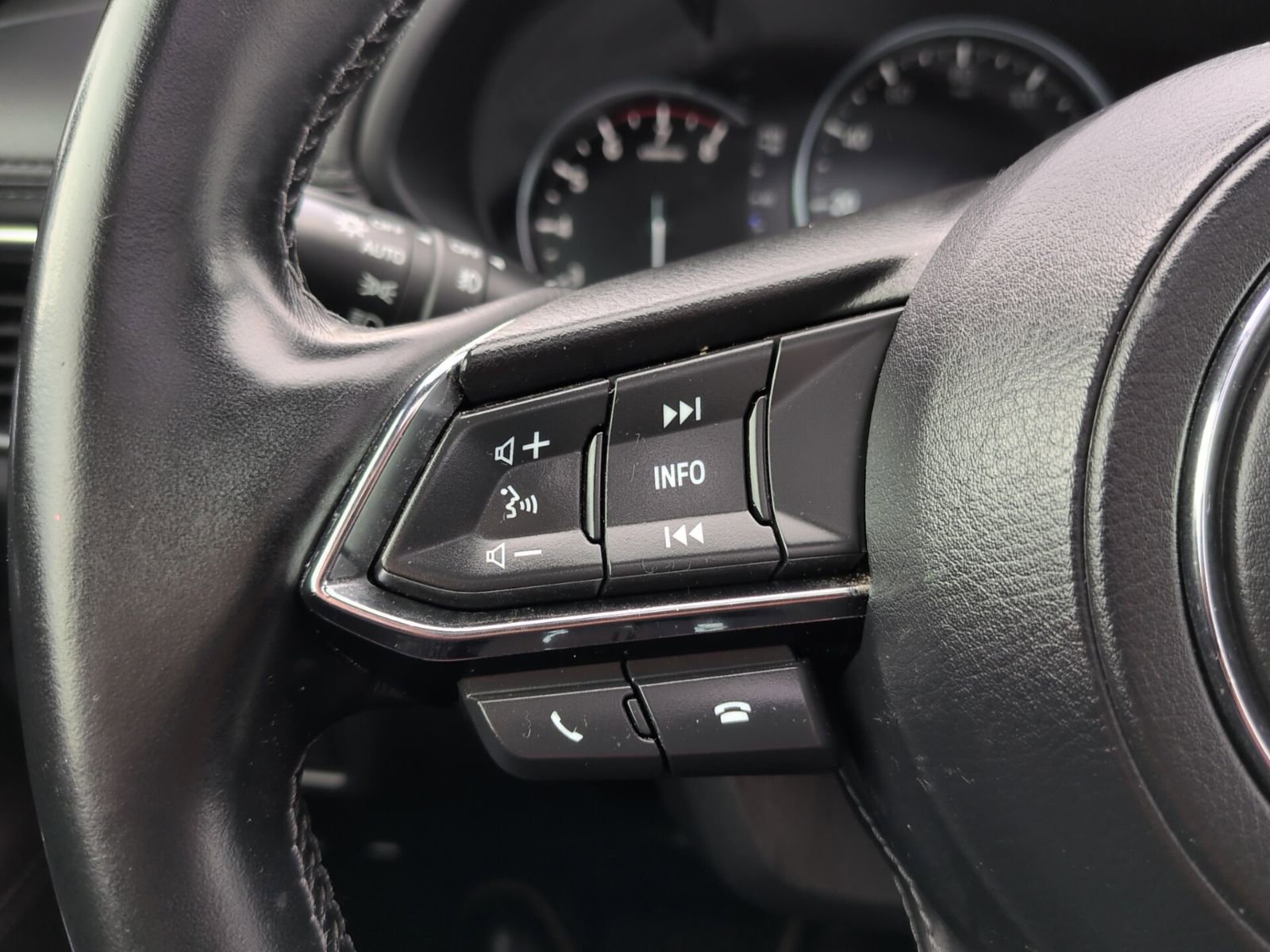 Used 2019 MAZDA CX-5 Signature image 22