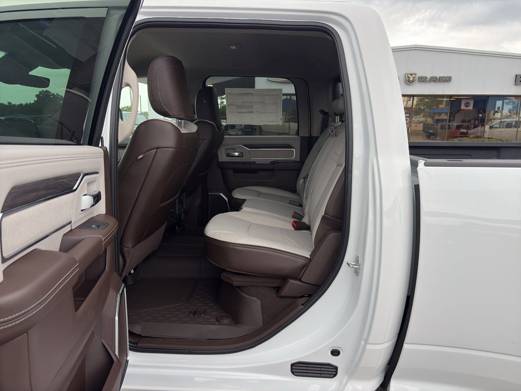 New 2026 RAM 3500 Laramie AWD/4WD image 13