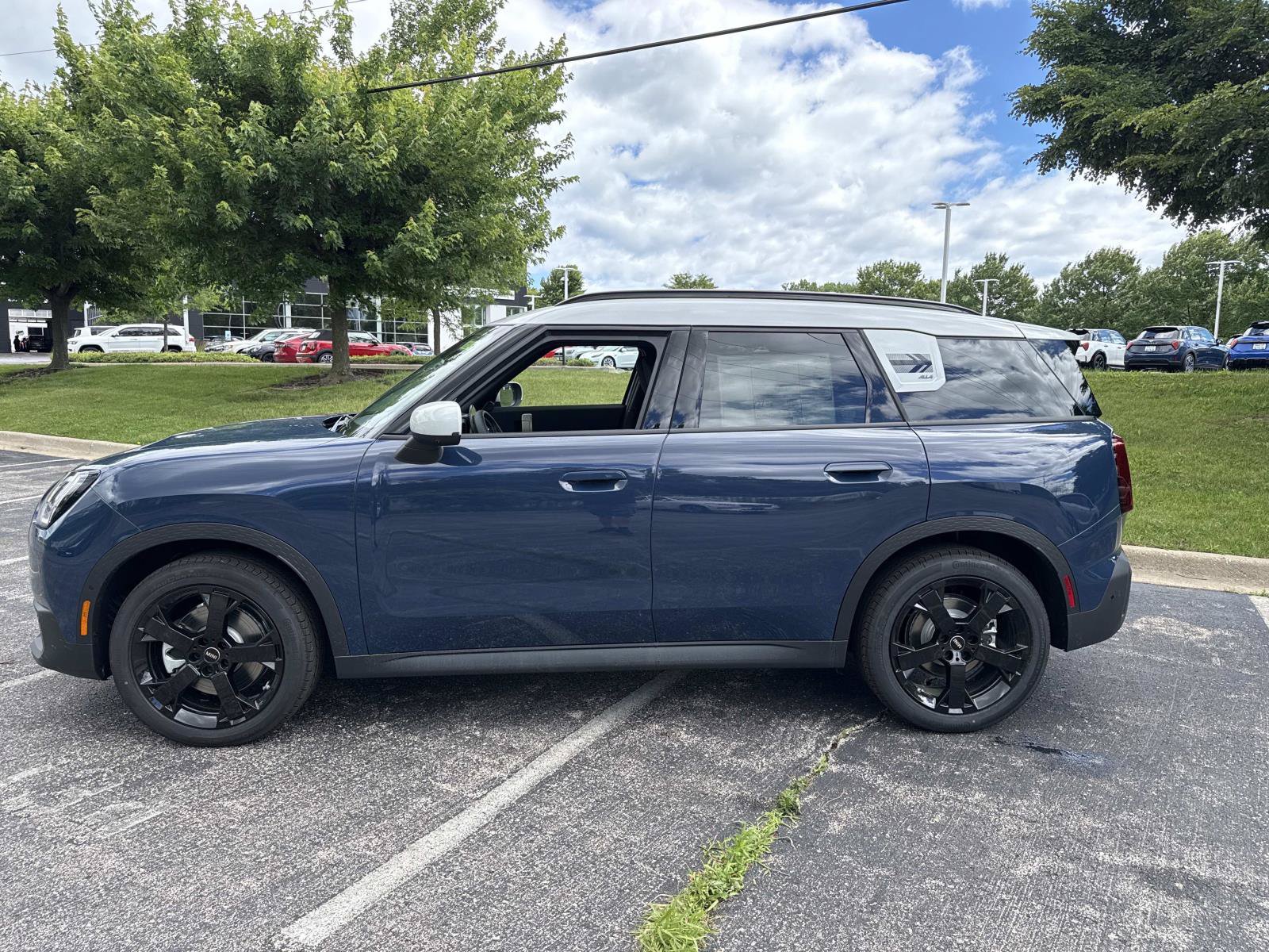 New 2027 MINI Cooper Countryman S AWD/4WD image 2