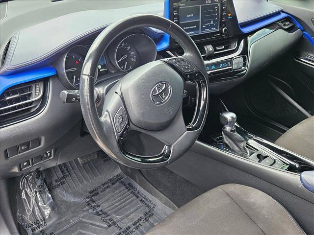 Used 2021 Toyota C-HR XLE FWD image 10