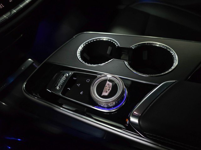 Used 2024 Cadillac Lyriq Sport image 29