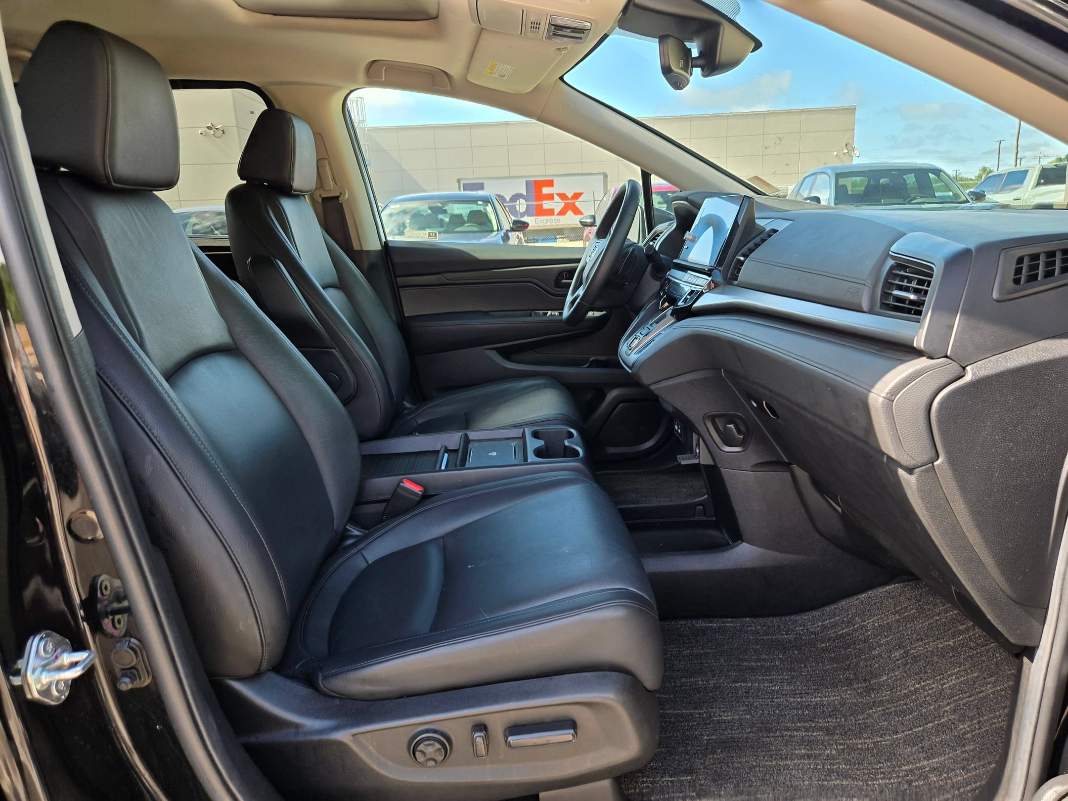 Used 2025 Honda Odyssey EX-L image 24