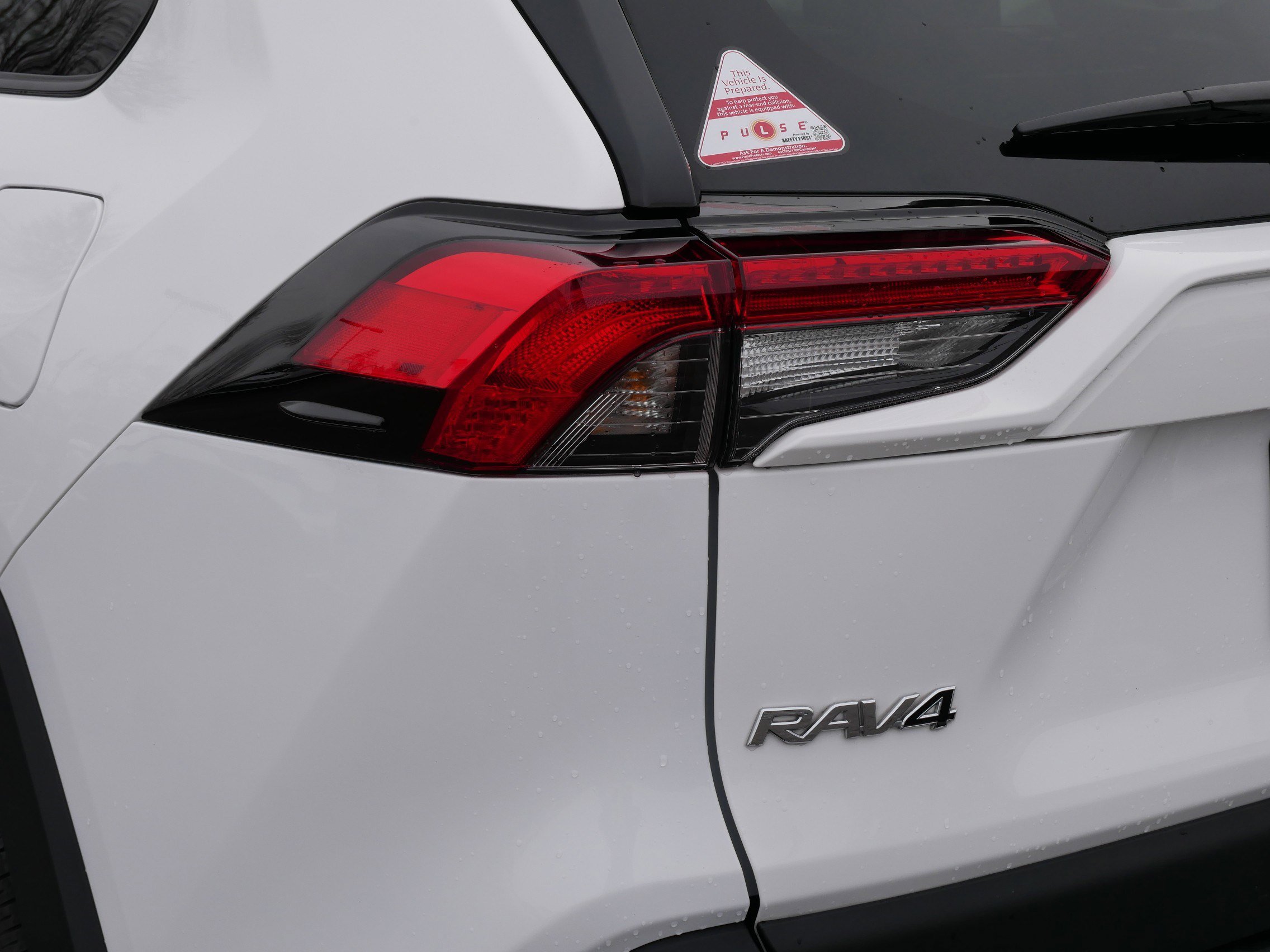 Certified 2025 Toyota RAV4 XLE image 17