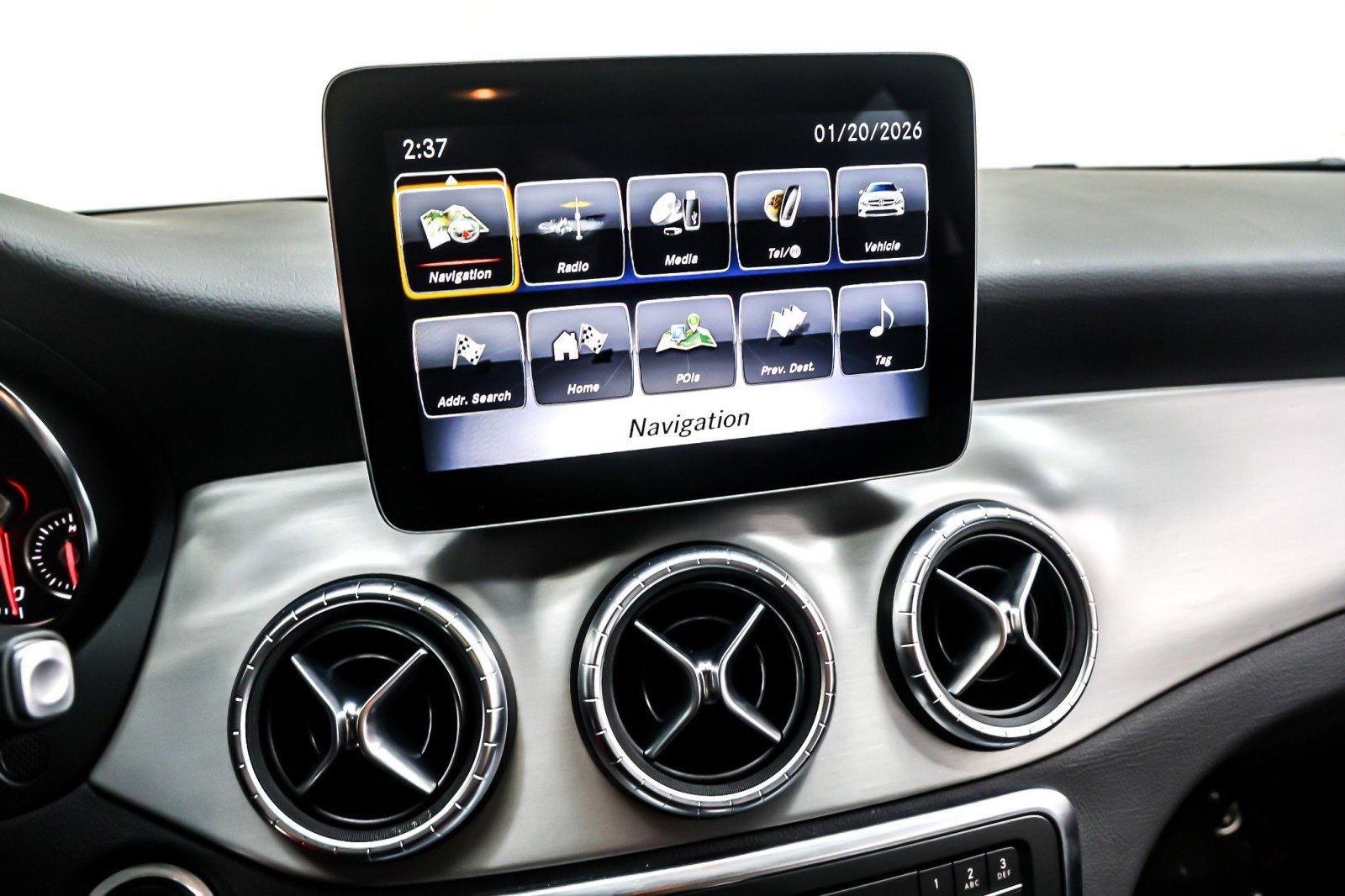 Used 2018 Mercedes-Benz CLA 250 image 20