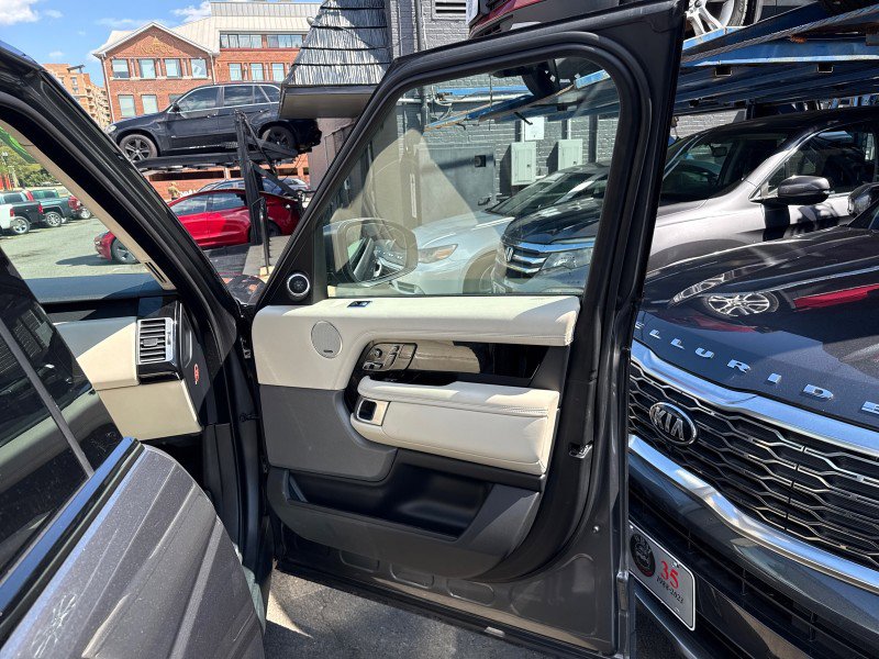 Used 2018 Land Rover Range Rover HSE image 69