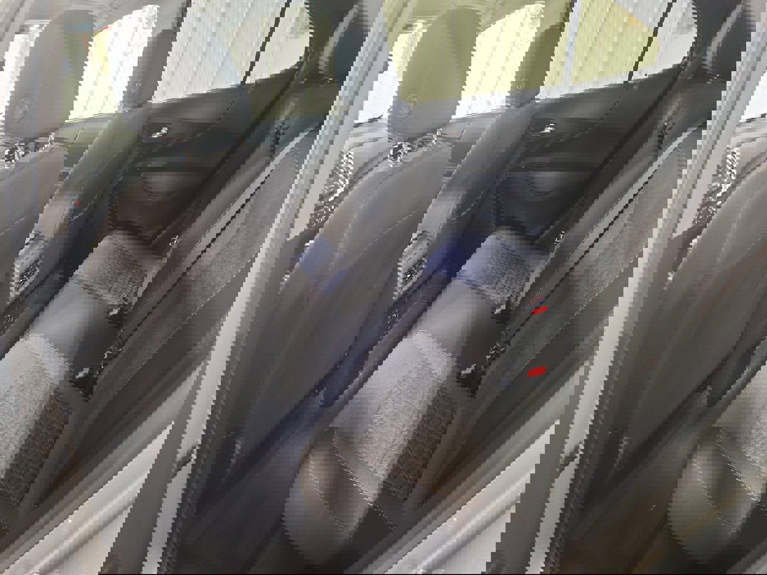 Used 2024 Chevrolet Equinox LT image 13