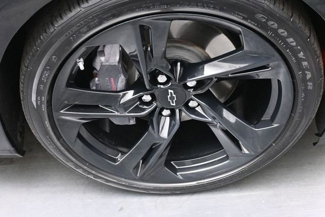 Used 2023 Chevrolet Camaro LT w/ Technology Package RWD image 23
